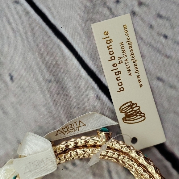 Bangle Bangle by Amrita Singh Gold/Turquoise NWT Set of 5 - Picture 3 of 4